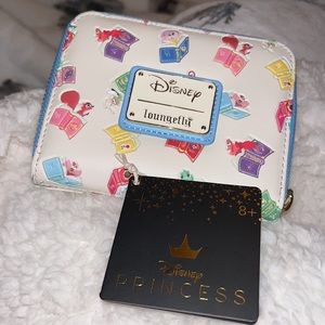 NWT Lounge Fly Disney Princess Classic Books Wallet